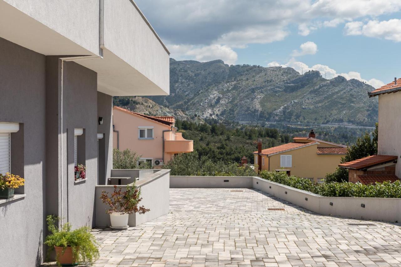 Apartments Villa Salona Sky Exteriér fotografie