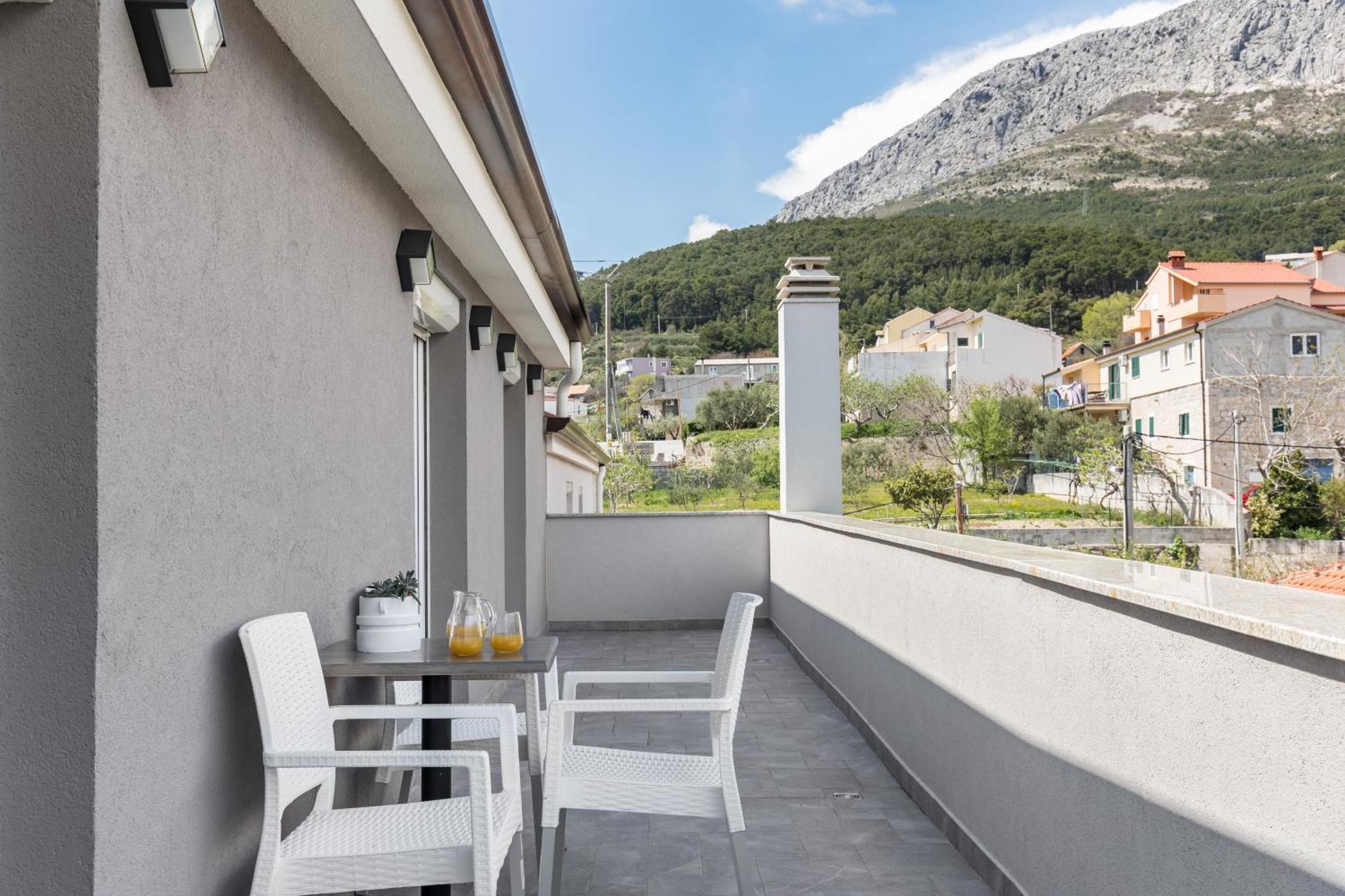 Apartments Villa Salona Sky Pokoj fotografie